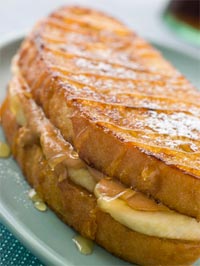 french toast sandwich